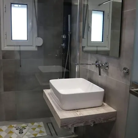 360° View Suites Sin *