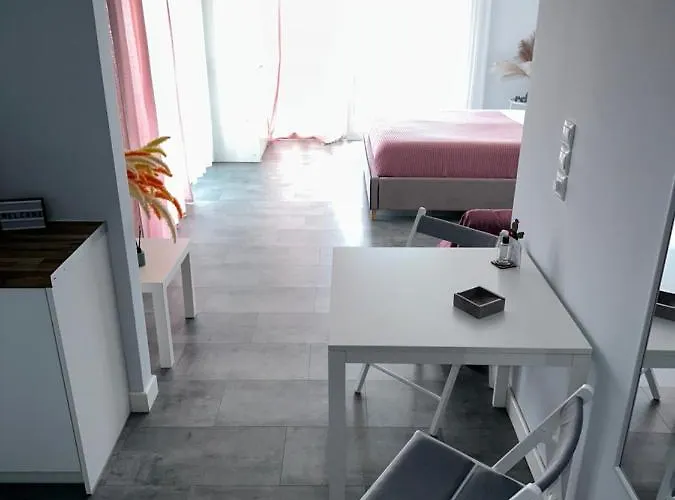 360° View Suites Sin Neápolis